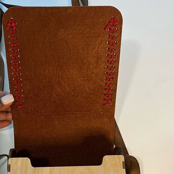 Wooden Handmade Bag Purse - Picture 3 of 16